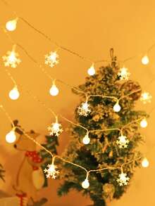 1pc 1.5/3/6m Battery Powered LED Christmas Snowflake String Lights, Christmas Tree Home Party Fireplace Bedroom Holiday Decoration Ball String Lights, Christmas Snowflake LED Fairy Lights, Christmas Tree Decor, Christmas Gift - Transparent Snowflakes + Small White Balls - View 15