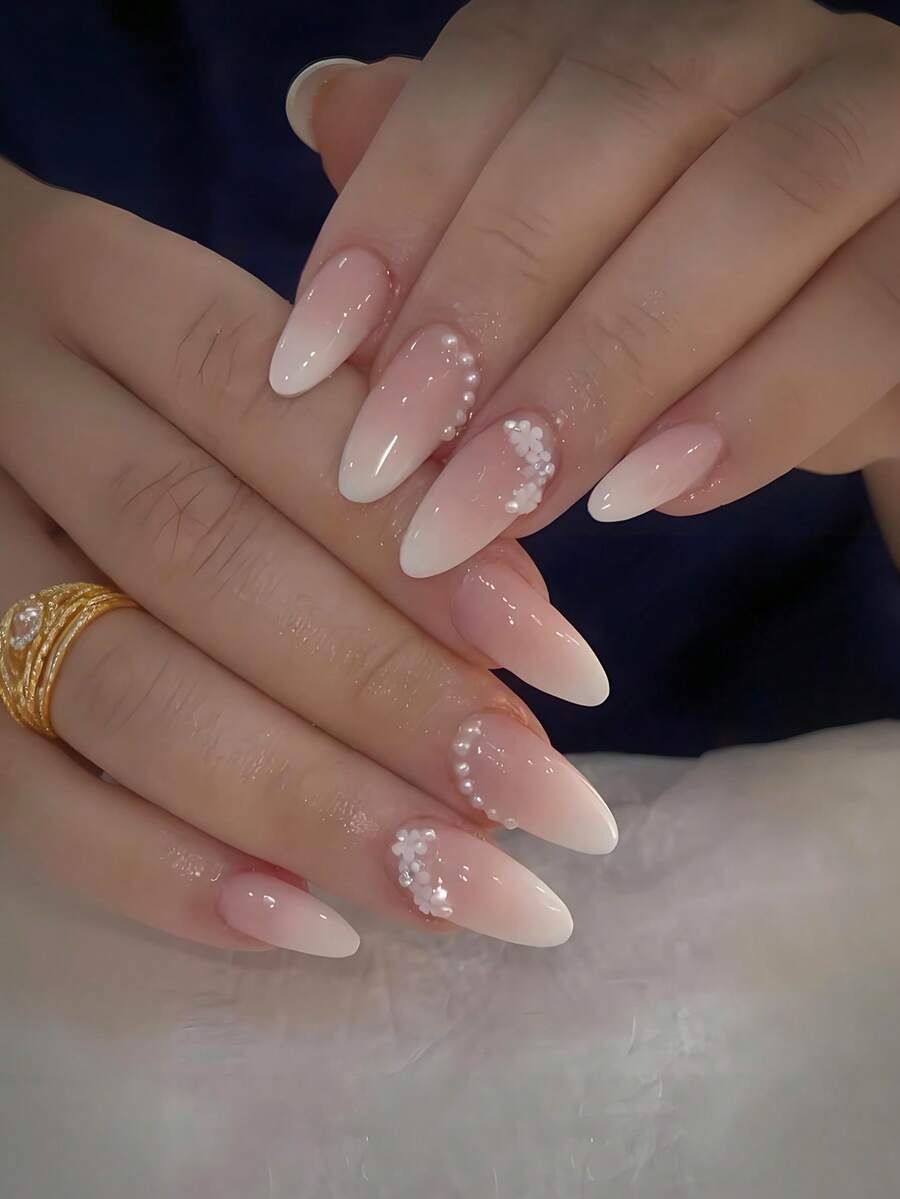 24片中号杏仁形渐变法式美甲贴纸,饰以夏日花朵和珍珠,甜美风格,亮面质感,适合女性和女孩日常佩戴,夏季美甲用品 - 彩色 - 查看 1