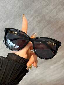 Lunettes de mode décontractées unisexes style œil de chat, convenant pour la remise des diplômes, la rentrée scolaire, la rue quotidienne, les séances photo, les achats