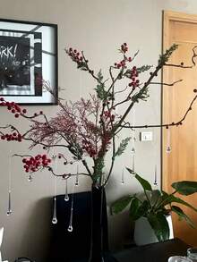 20Pcs Christmas Artificial Pine Branches With Red Berries ,Faux Evergreen Norfolk Pine Cypress Leaves Stems- Fake Foliage Pine Needles Picks For DIY Craft Garland Home Decor.Artificial Holly Berries, Decor Garlands, Home Vase Dining Table Holiday Patio Fireplace Decor Wedding Garden Farmhouse Decor, Artificial Flowers For Outdoors