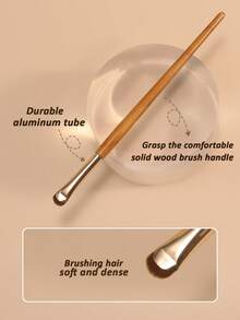 1pc Gold Crescent Shaped Eyeliner Brush, Ultra-Fine Precise Eyeliner Brush, Summer Makeup Tool, With Dust Cover, Suitable For Eyeliner, Lash Contour Brush, Ultra-Fine Crescent Eyeliner Brush - Gold - View 6