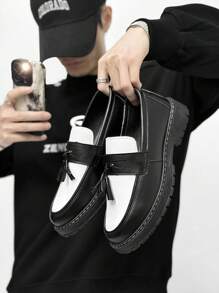 Men's Casual Thick Sole Slip-On Solid Black Leather Shoes, Student Flat Shoes, Formal Business Shoes, Tasseled Casual Loafers, Work Boots Old Money Chic Autumn