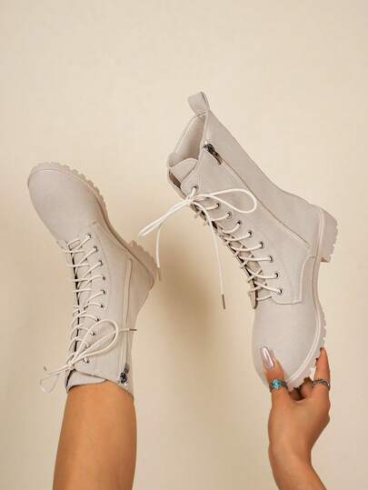 بوت نسائية عصرية قابلة للتعديل بسحاب وأربطة، تصل إلى منتصف الساق/الكاحل/الدراجات النارية، مريحة للاستخدام اليومي والخارجي، مناسبة للخريف/الشتاء، باللون الأسود