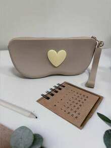 1个心形硅胶拉链眼镜盒收纳袋，防水防尘。多功能小型防尘杂物眼镜盒。硅胶材质保护镜片免受刮擦。时尚便捷的旅行手持硅胶眼镜袋。多种颜色可选，适合居家、工作、外出和旅行。也可作为首饰盒、收纳袋、化妆刷架、化妆刷收纳盒、香水收纳袋、手拿包、女士礼物、圣诞礼物、女士礼品创意、房间装饰等使用。 - 彩色 - 查看 7