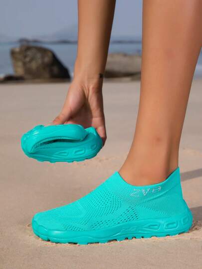  ZVB Barefoot-Friendly Water Shoes, Soft-Soled Women's Beach Shoes For Swimming, Diving, Outdoor Quick-Dry Summer Sandals, Fishing Water Shoes, Non-Slip & Breathable