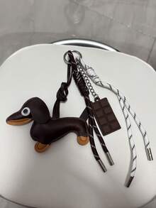 Porte-clés de baseball personnalisé, pendentif de sac, cordon tressé, accessoire de pendentif avec un chien teckel au chocolat, cadeau petit et intéressant peu coûteux, convient pour la petite amie, les amis, pendentif de sac (couleur des yeux aléatoire)