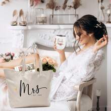 2025 Future Mrs Bride Gifts For Wedding Engagement Bachelorette Party Honeymoon Bridal Shower Gifts For Bride To Be Tote Canvas Cotton Beach Shoulder Bag With Zipper And PocketHalloween Christmas New Year - 2025夫人包套裝 - 查看 11