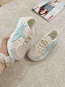 Zapatillas casuales de plataforma con suela gruesa, transpirables y de malla para mujer, apropiadas para primavera/otoño, de tela de red, ligeras y versátiles, con cordones, adecuadas para el gimnasio o correr muy comodo para dia  a dia - Beis - Ver 5