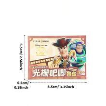 Miniso 名创优品玩具总动员*皮克斯系列立体徽章盲盒，采用优质立体材料制成，可别在胸前或挂在钥匙链上，适合装饰或作为生日礼物（1 件随机发货）