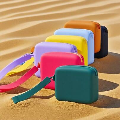 新款方形硅胶化妆包零钱包，多功能小袋，适用于户外、钥匙、耳机收纳、卡包、房间装饰、化妆包、梳妆台、化妆包、旅行必备、收纳整理、化妆品收纳、化妆包、化妆品收纳、收纳整理、洗漱包、桌面收纳、化妆包、化妆袋、化妆品收纳、梳妆台配件、化妆袋、化妆包、梳妆台、化妆袋、旅行必备、化妆袋、梳妆台配件、小化妆包、化妆包、大容量、大化妆包、圣诞礼物、收纳袋、旅行、女士旅行必备礼物、收纳袋、手拿包/小手提包、化妆品收纳、化妆品收纳、收纳袋、刷子收纳袋、迷你收纳袋、大容量收纳袋、女士礼物、圣诞礼物、女士礼物创意