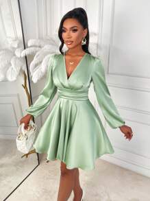 Amarilo Women's Autumn And Winter Elegant Solid Color V-Neck Slim Fit A-Line Puff Sleeve Satin Glossy Short Dress, Suitable For Parties And Daily Commuting Halloween Christmas