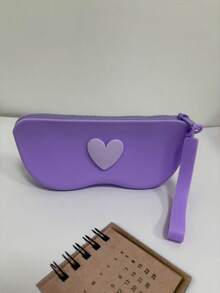 قطعة واحدة من حافظة نظارات من السيليكون مع سحاب، علبة نظارات شمسية. حقيبة تجميل متعددة الاستخدامات ذات سعة كبيرة، حقيبة تخزين، كيس تخزين، حقيبة للأشياء الصغيرة، مع حبل معلق للتعليق. يمكن أن تحتوي على نظارات، فرش مكياج، طلاء أظافر، قطع نقدية صغيرة، سلاسل مفاتيح، كابلات بيانات، إلخ. مناسبة للسفر والمنزل والمدرسة والتنقل. هدايا للنساء، هدايا عيد الميلاد، أفكار هدايا للنساء