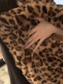 1pc Leopard Print Faux Fur Double Layer Warm Blanket, Soft And Smooth Faux Animal Fur Texture, Reversible Plush Throw Blanket For Home, Living Room, Bedroom, Sofa, All Season Multipurpose Coverlet To Enhance Your Living Quality - 圖片色 - 查看 5