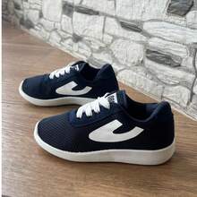 Tenis deportivos para niño/a  – Ligeros, cómodos y resistentes para uso diario - Azul Marino - Ver 4