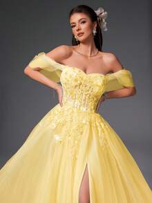 VIPGIRL Váy dạ hội trễ vai bằng vải tuyn màu vàng có đính vải, váy dạ hội chữ A hở vai, váy dạ hội công chúa cho nữ, tiệc tốt nghiệp, tiệc dạ hội, khách dự tiệc cưới - Màu vàng - Xem 1