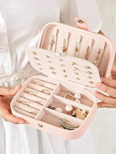 1pc Large Capacity Jewelry Storage Box, Travel Jewelry Box, Multi Compartment Storage Box, Suitable For Necklaces, Rings, Earrings, Bracelets, PU Materials, Essential For Back To School Season And Holiday Gifts.