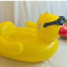 1 chiếc phao hình vịt vàng khổng lồ, món quà mùa hè hoàn hảo cho bể bơi và tiệc bãi biển, phao bơi dành cho người lớn, ghế thư giãn nổi, ghế thư giãn bơm hơi đa chức năng cho kỳ nghỉ vui vẻ và thư giãn của người lớn, sân hiên, phòng khách, quà tặng ngày lễ, đồ bơm hơi cho bể bơi, đồ dùng cần thiết cho bãi biển, phao bơi. - Nhiều màu - Xem 10