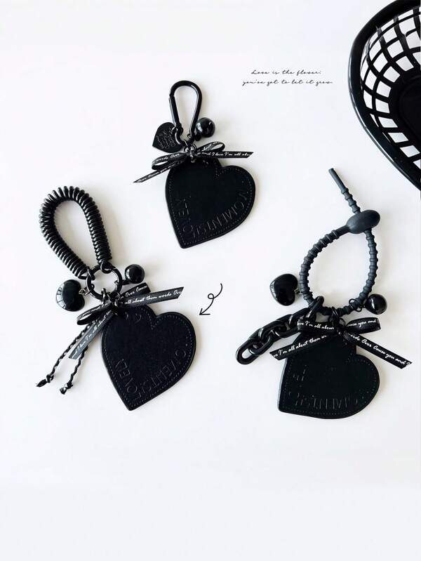 Dunkel süße coole Ketten-Schleifen-Schlüsselanhänger, PU-Leder Herz-Glocken Auto-Schlüsselring, Damen Handtaschen Accessoire, ein Geschenk für die beste Freundin