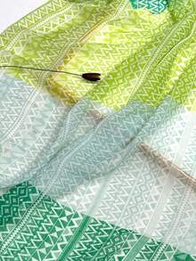 1条简约印花丝巾，轻盈透气，流苏披肩，优雅时尚的设计，适合女性，春夏百搭真丝围巾，户外防晒沙滩巾，连衣裙头巾。 - 綠色 - 查看 6