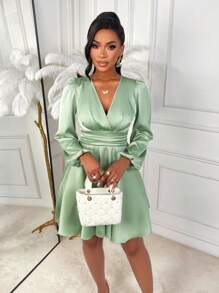 Amarilo Women's Autumn And Winter Elegant Solid Color V-Neck Slim Fit A-Line Puff Sleeve Satin Glossy Short Dress, Suitable For Parties And Daily Commuting Halloween Christmas