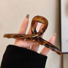 Pinza de pelo grande y universal con estampado de leopardo, pinza elegante para peinados de moño, nuevo accesorio de cabello de moda 2024: pinza, mordaza, agarrador y atrapador de cabello