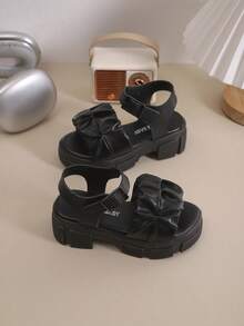 1 par de sandalias para niñas para exteriores, nuevas sandalias romanas de verano de diseño de suela gruesa de unicolor, antideslizantes y duraderas para niños - Negro - Ver 3