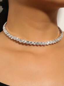 1 Stück modischer, luxuriöser und eleganter Schmuckhalskette mit vollständigem Strass für Frauen, geeignet für den täglichen Gebrauch, Partys und Dates