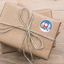 500 pièces Autocollants cadeaux de Noël pour la famille, styles et types assortis de 2,5 cm / 1,0 pouce. Étiquettes de scellage de sacs d'emballage alimentaire, étiquettes décoratives pour fournitures de cuisine. Autocollants pour enfants et adolescents, autocollants pour cahiers, autocollants DIY, forme ronde, jetables, convenant pour les ordinateurs portables, les sceaux de sacs d'emballage