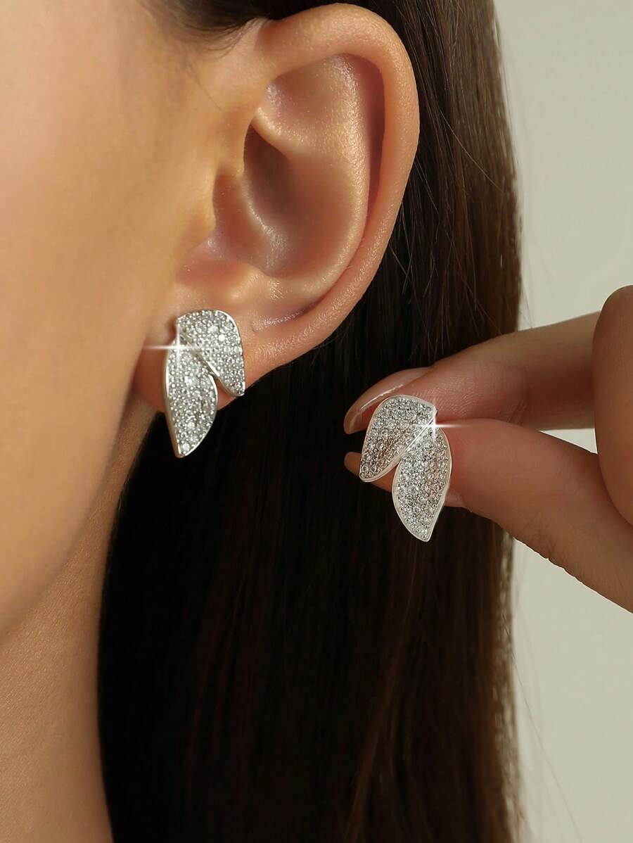 1 Paar elegante, atmosphärische Blatt-förmige Ohrringe für Frauen, geeignet für Alltag, Feste, Hochzeiten, Kupfer mit kubischem Zirkonia, Geschenkschmuck