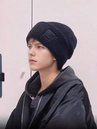 1 stuk gebreide muts met oorkleppen voor heren in de herfst/winter met L-letter, comfortabele gebreide muts geschikt voor dagelijks gebruik en buitenactiviteiten