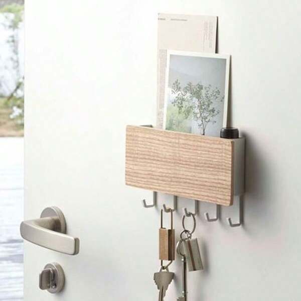Perchero de pared con ganchos para llaves en el armario de entrada, con un estante de almacenamiento montado en la pared sin agujeros junto a la puerta, colgador de llaves de bambú, organizador de pared rectangular con ganchos para llaves y abrigos, decoración del hogar, colgador de pared de madera decorativo, caja de almacenamiento de pared, estante de madera para llaves, estante de pared decorativo multifuncional