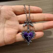 1pc Vintage Gothic Thorn Heart Cross Butterfly Pendant Necklace, Women's Fashion Jewelry Accessory, Suitable For Party, Halloween Wear, Dark Personalized Necklace