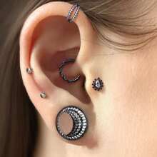 1PC Saddle Fit Sparkling Luxurious Round Ear Gauges Tunnels Expander Stretcher Piercing Women Body Men Jewelry New Arrival Gift