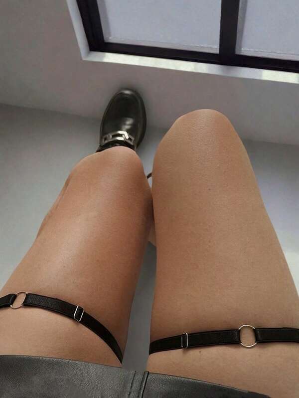 2pcs Women's Black Elastic Thigh Garter Belts, Sexy Punk Goth Style Leg Harness, Fashion Daily Wear Leg Garter Accessories, Adjustable Synthetic Cute Anklet Suitable For Party And Dance