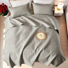 2/3pcs Minimalist Style Ultrasonic Embossed Quilt Set(1 Quilt + 1/2 Pillowcases), 100% Microfiber Lightweight Breathable Easy Care Summer Bedding Set, Durable, Full/Queen Size Bedspread Set, Bedspread For All Seasons, Beautiful Room Decor - Grey - View 3