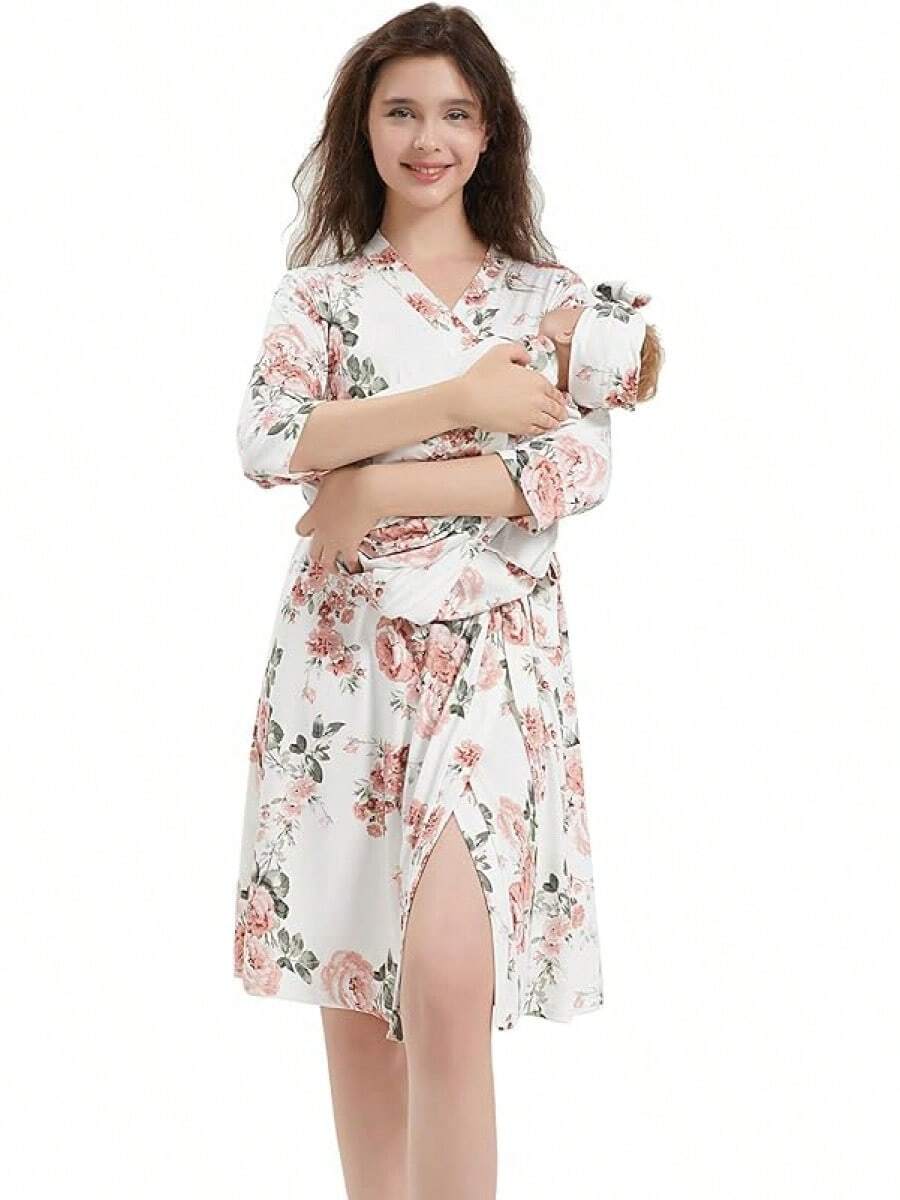 Maternity Robe And Baby Receiving Blanket Set For Labor And Delivery - White Big Flower - View 1