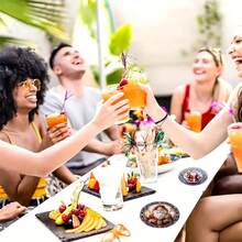 1 Set/500 Sets 4 Stücke/Set Weihnachtsmann, Weihnachtsglocke, Schneeflocke, Rentier, Weihnachtsbaum, Schneemann, Weihnachtspinguin Untersetzer, Polyester Gummi Untersetzer Set, ideal für Weihnachtsfeiern, Bars, Büros und Zuhause, für alle Anlässe, Größe: 10 cm x 10 cm