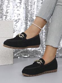 1 Paar Vintage Damen Loafer, Obermaterial aus Wildleder mit bedruckter Ketten-Dekoration, atmungsaktiv und bequeme Slip-On Flache Schuhe, geeignet für Partys, Dates, Tänze, täglichen Lässig-Stil, Strand, Innenbereich, Straße, Campus-Tragen