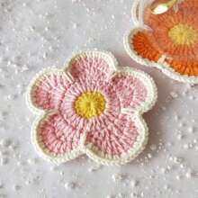 2pcs Vintage Floral Crochet Cup Coasters, Retro Round Coasters, Heat Resistant Placemats, Tablecloth, Dining Table Decor - Ideal For Home, Residence, Kitchen, Coffee Table, Wooden Table, Dining Room, Bar Decoration - Multicolor - View 6