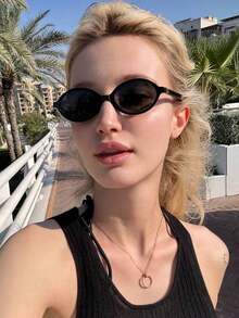 1 件经典复古椭圆形小框女士时尚眼镜，简约百搭嘻哈时尚眼镜 - 黑框灰片 - 查看 3