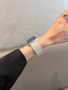 高级简约磁吸表带，兼容38/40/41/42/44/45/46/49mm表盘，兼容Ultra/SE10/9/8/7/6/5/4/3/2/1型号 - 白酒 - 查看 4