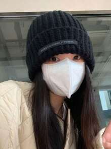 秋冬新款针织帽加厚保暖针织帽韩版百搭休闲防风护耳防寒帽时尚个性休闲涤纶字母刺绣毛线帽