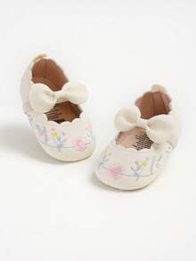 女婴玛丽珍鞋，防滑芭蕾平底鞋，公主裙鞋，新生儿学步鞋 - 白色 - 查看 7