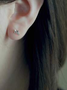 زوج من أقراط الأذن المرصعة بالزركون المكعب على شكل فراشة من الفضة الإسترليني عيار 925، هدية أقراط نسائية صغيرة رقيقة فاخرة أنيقة