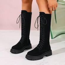 Botas altas de mujer de talla grande de unicolor 2025, botas de montar con cremallera lateral, cordones y suela gruesa que aumentan la altura, elegantes y delgadas