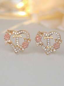 Tsnamer 1 对心形首字母耳钉，适合女孩女士，心形雕刻 26 个字母 A-Z 个性化名字花耳环，适合日常情人节母亲节珠宝生日礼物情人节、妈妈、母亲、母亲节、礼物 - 耳環 - 查看 43