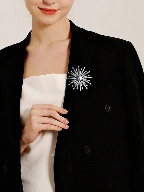 1 pieza Broche de copo de nieve con estilo europeo y americano de moda, broche de aleación de alta gama con rhinestones para vestido, fiesta y vestimenta formal