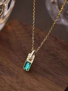 قلادة قفل ماسية مربعة خضراء من الفضة الإسترليني عيار 925، سلسلة كنزة نسائية فاخرة خفيفة الوزن، قلادة عنق ماسية مربعة زمردية فريدة من نوعها عتيقة بسيطة، هدية