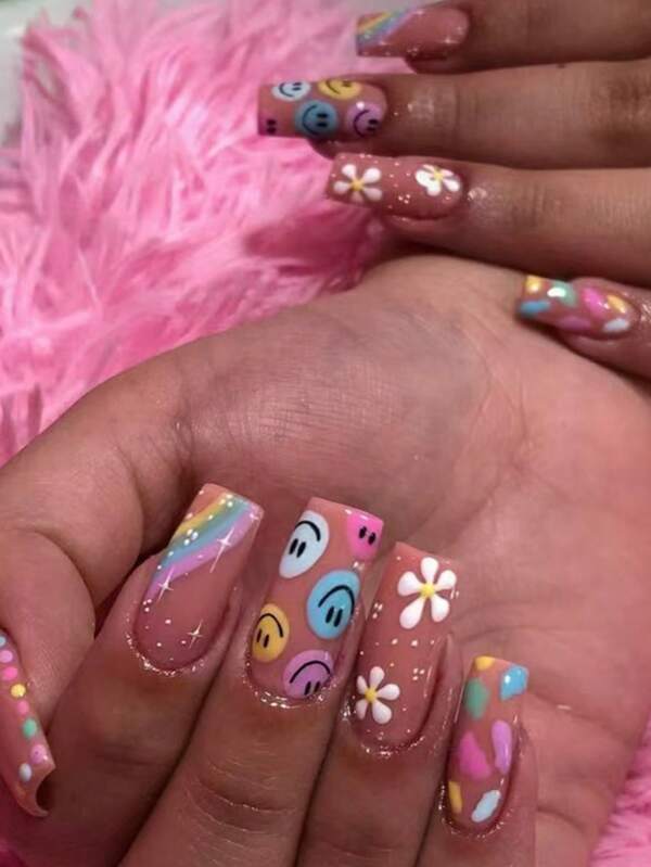 24 pièces Faux ongles carrés moyens à pointe française Y2K avec motifs mignons de sourire, arc-en-ciel coloré et fleurs. Ensemble parfait de faux ongles acryliques, incluant 1 colle de gelée et 1 lime à ongles, pour une utilisation quotidienne, de fête et de rassemblement pour femmes et filles.