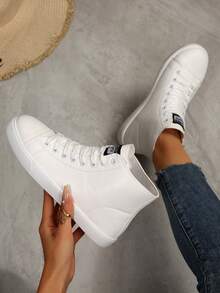 Women's Fashion Ins-Style Flat Short Boots, Lace-Up Casual Small White Shoes Suitable For Campus, Students, Daily Commute, Outdoor And Other Occasions, Versatile Casual Sneakers